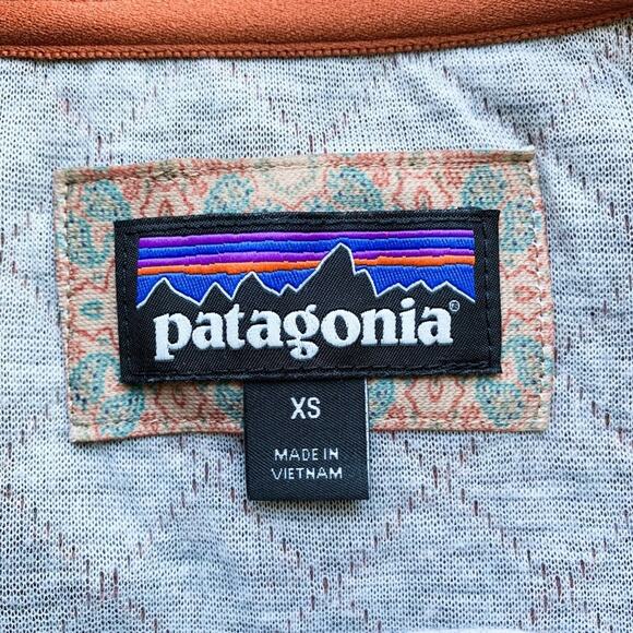 Patagonia Women's Wool Blend Diamond Quilt Henley Burnished Red Size XS - Picture 9 of 10